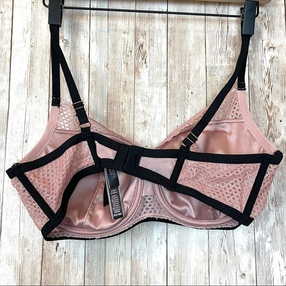 Victoria’s Secret Mesh Plunge Bra Size 36D Women - Picture 4 of 11